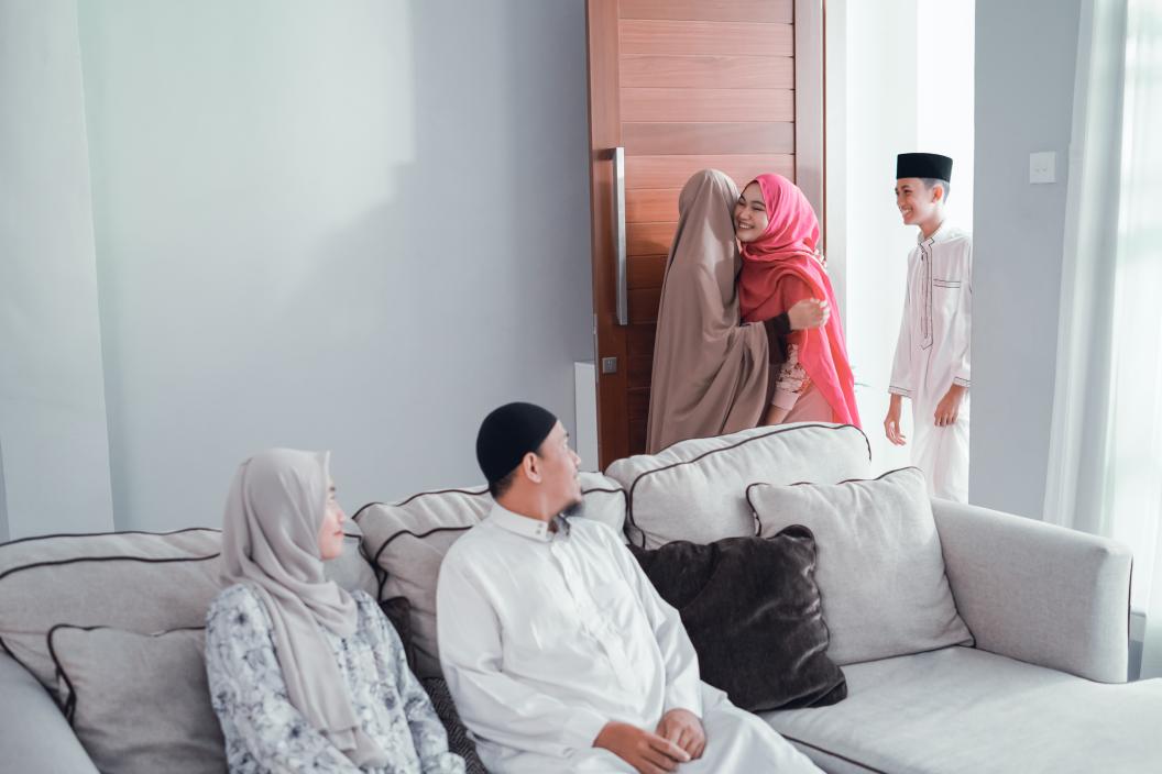 Hari Raya Is Coming: How Can You Be the Perfect Guest?